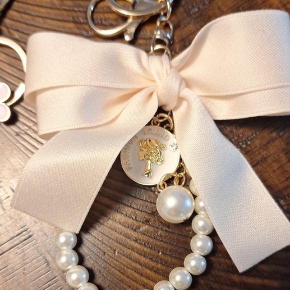Elegant 3 Piece Bag Charm Accessory Set - Picture 5 of 6